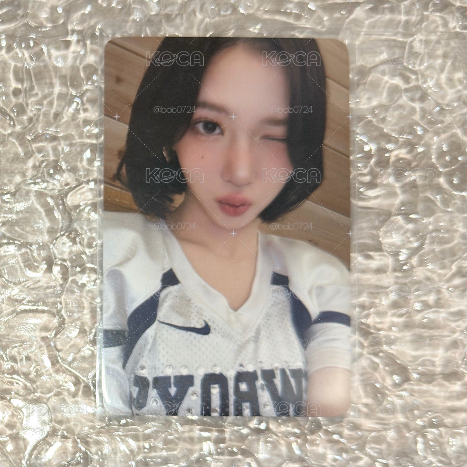 jiwoo el幸運卡