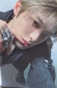 迷二 mnet 蜷縮POSE 特典卡 