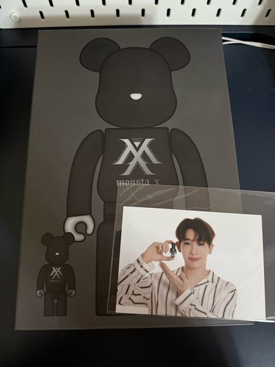 MONSTA X 日本出道2週年紀念 BE@RBRICK 100％ 400％ 