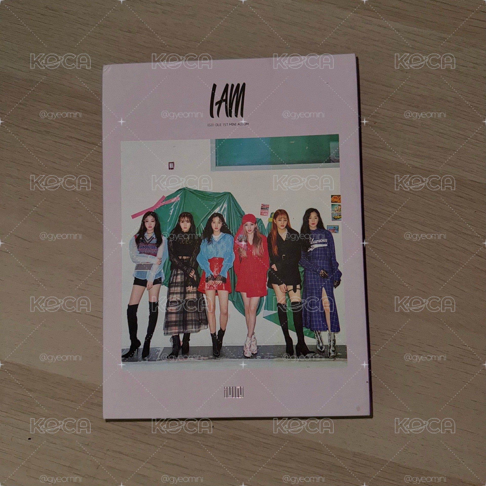 I-DLE 迷一 出道專 I AM 空專