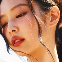 JENNIE
