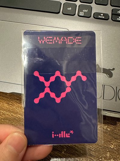 i-dle we made pop up 台北 帽子隨機卡