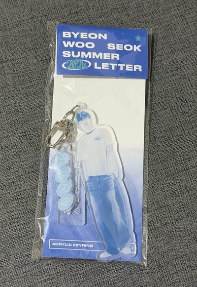 邊祐錫 summer letter壓克力吊飾含小卡