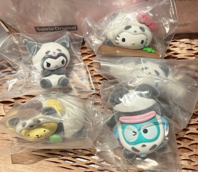 三麗鷗 植絨熊貓扭蛋公仔