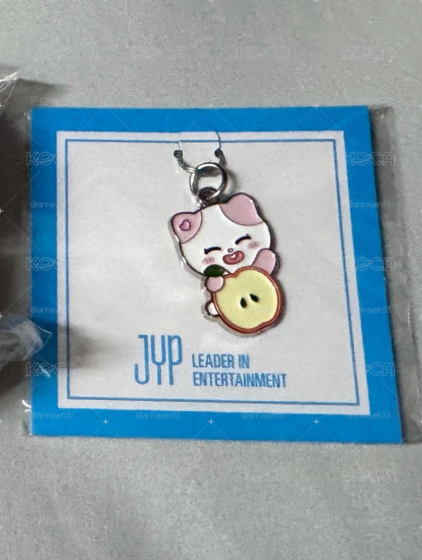 有娜 吊飾