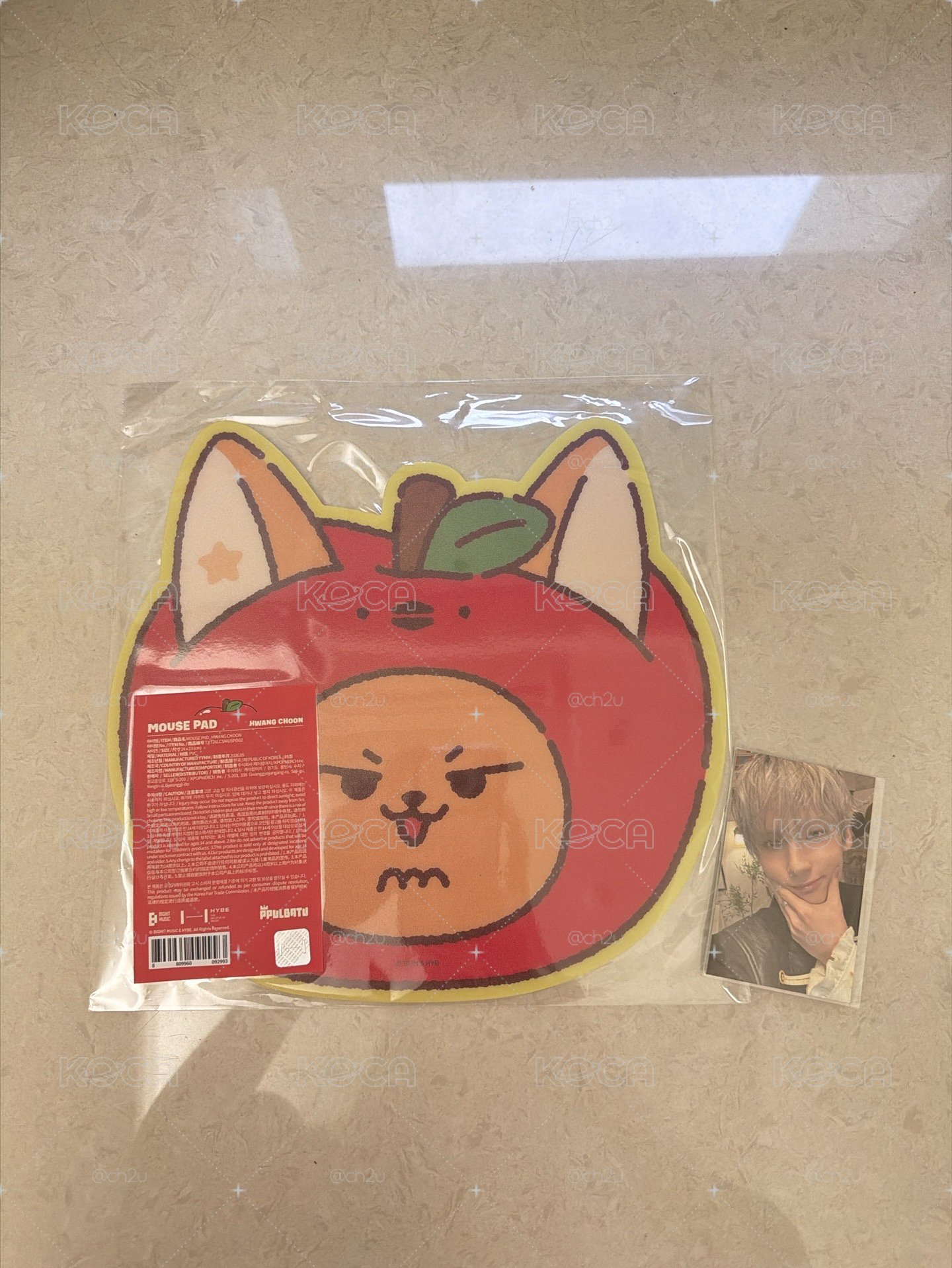 蘋果黃春滑鼠墊