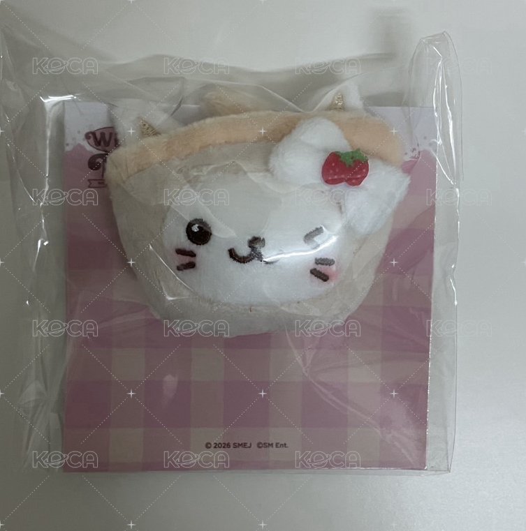 Yushi 草莓徽章