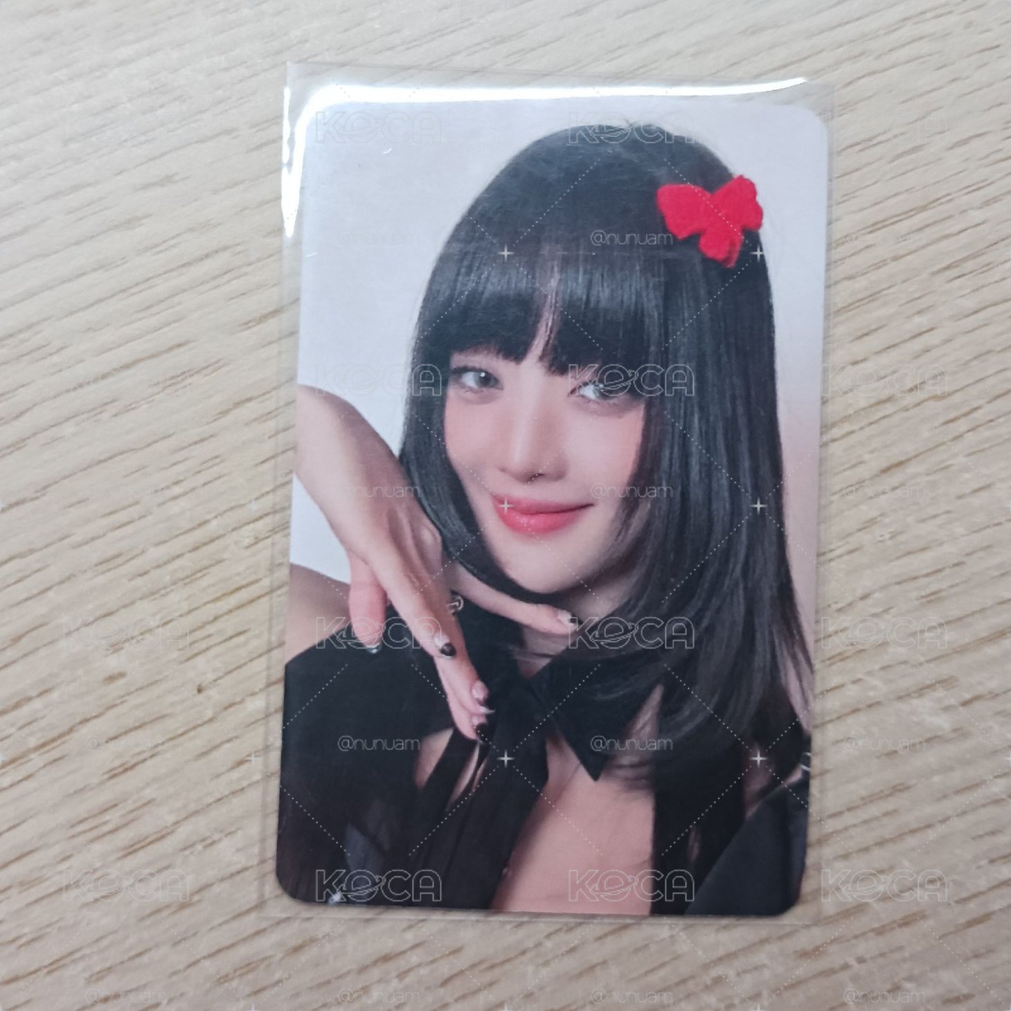 蝴蝶結妮