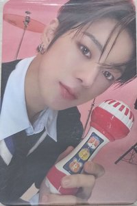 itta 線上 簽售卡 雜誌B