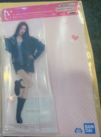 萬代立牌 員