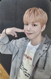 迷6 𝐆𝐥𝐨𝐰 𝐭𝐨 𝐇𝐚𝐳𝐞 iminitv 特典卡 