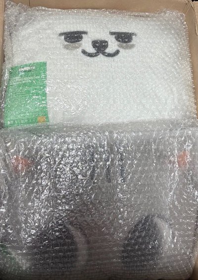 【代購】TXT角巴兔抱枕