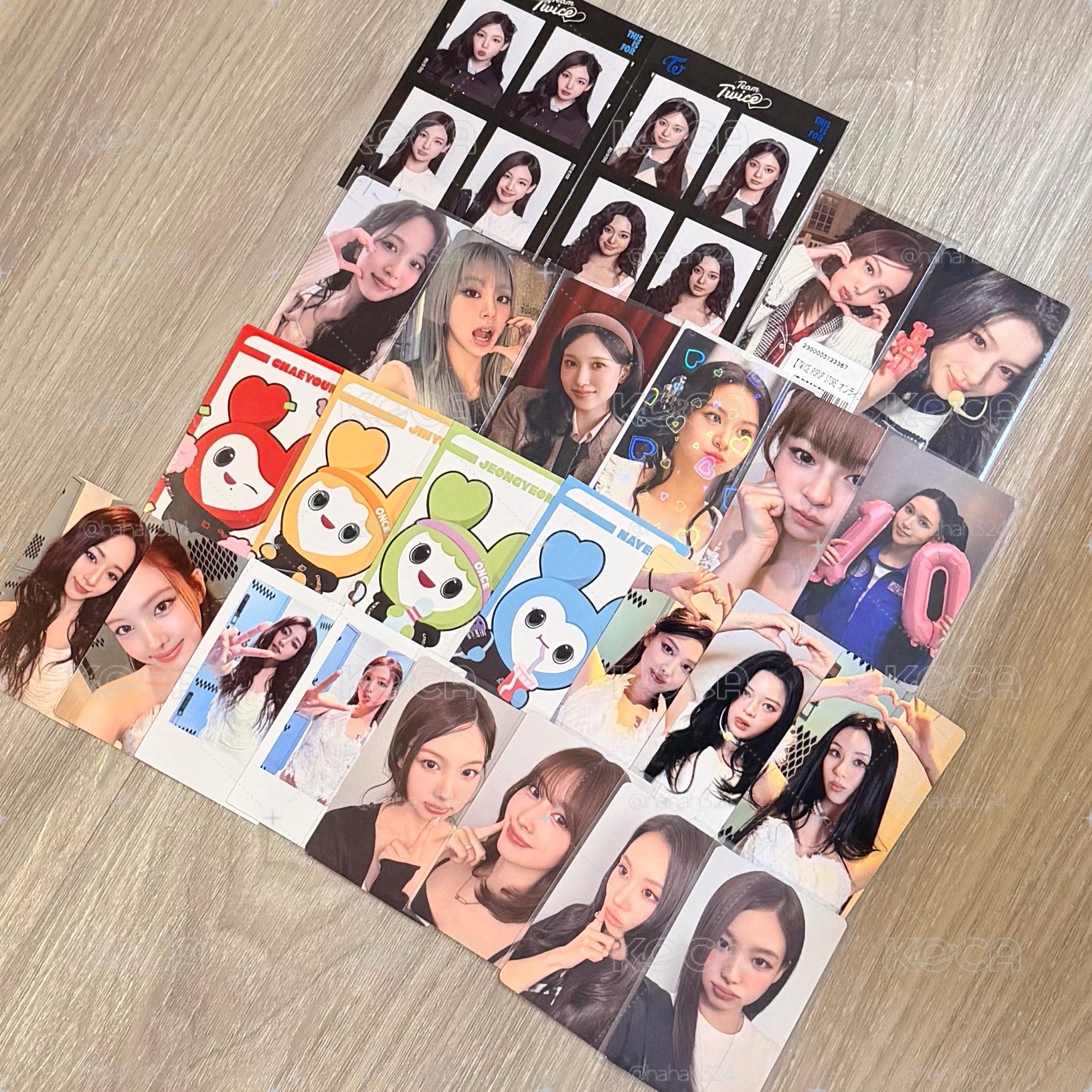 TWICE 小卡/證件照貼紙/桃代言卡 （賣場一）