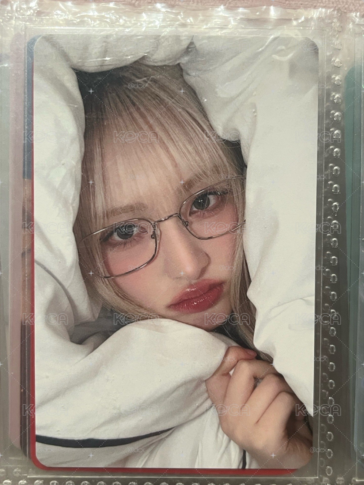 IVE 金志垣 Liz 棉被栗小盤