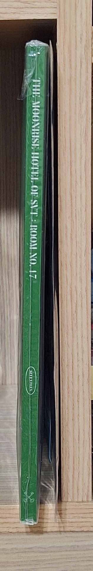 會員禮（八期飯店帥哥服務員系列+七期特工寫真）真的帥❗️❗️