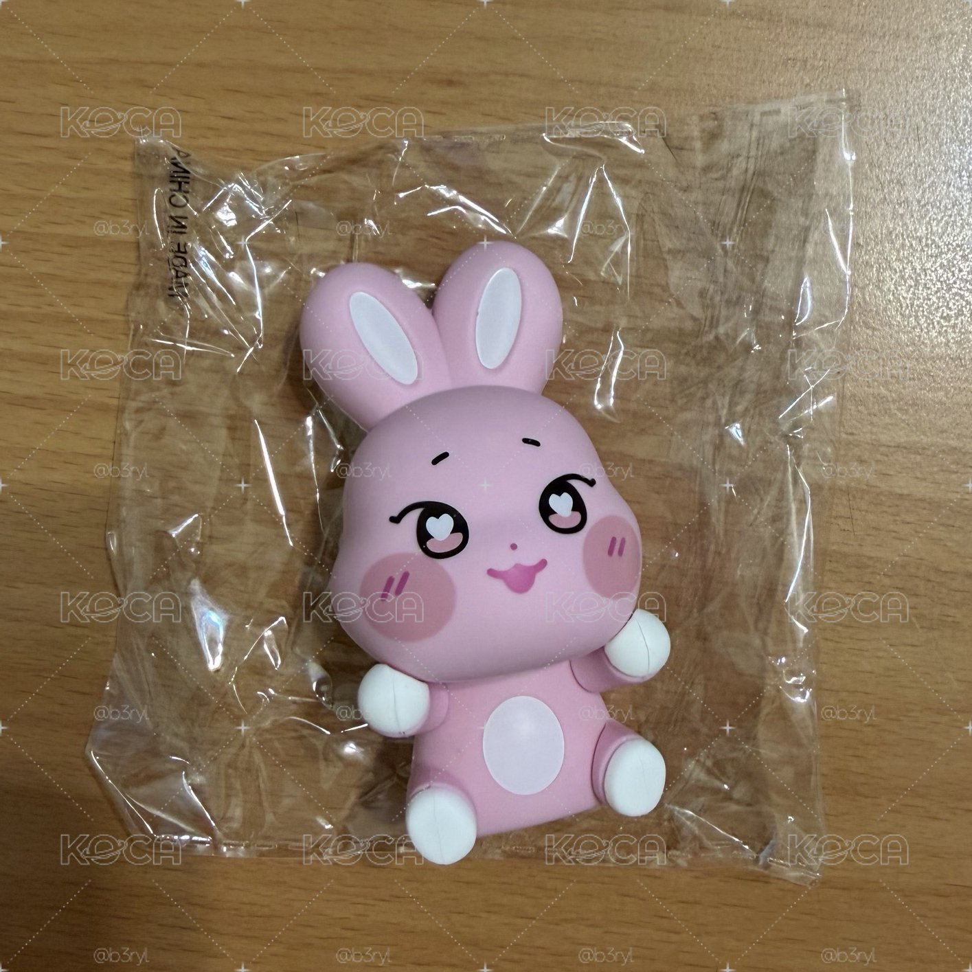 咚星愛心眼公仔