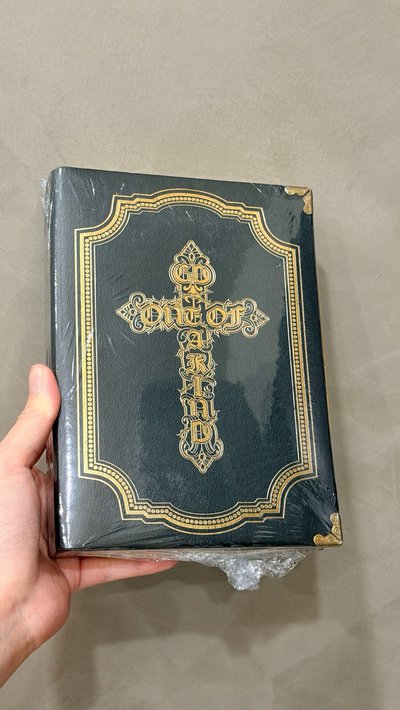 One Of A Kind 專輯全新