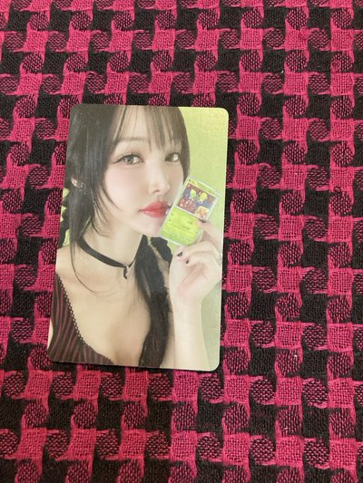 yuju 初戀是詛咒 wvs預售特典
