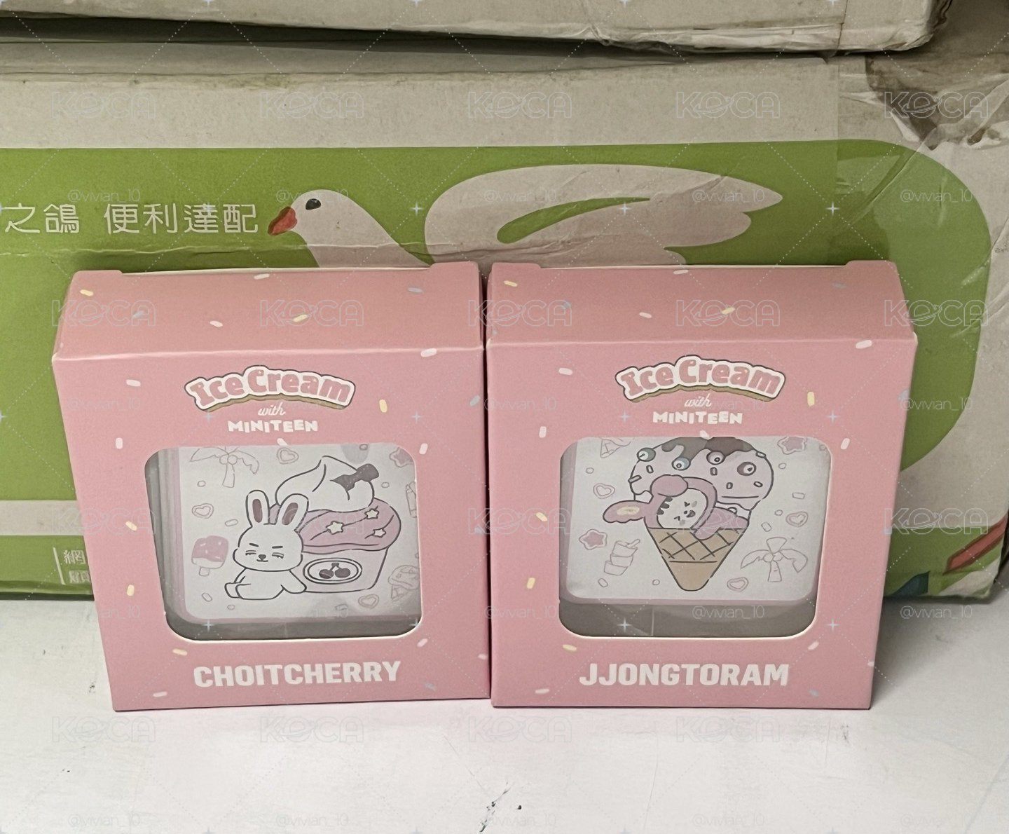 miniteen 香港快閃限定 燈箱🍒🐰