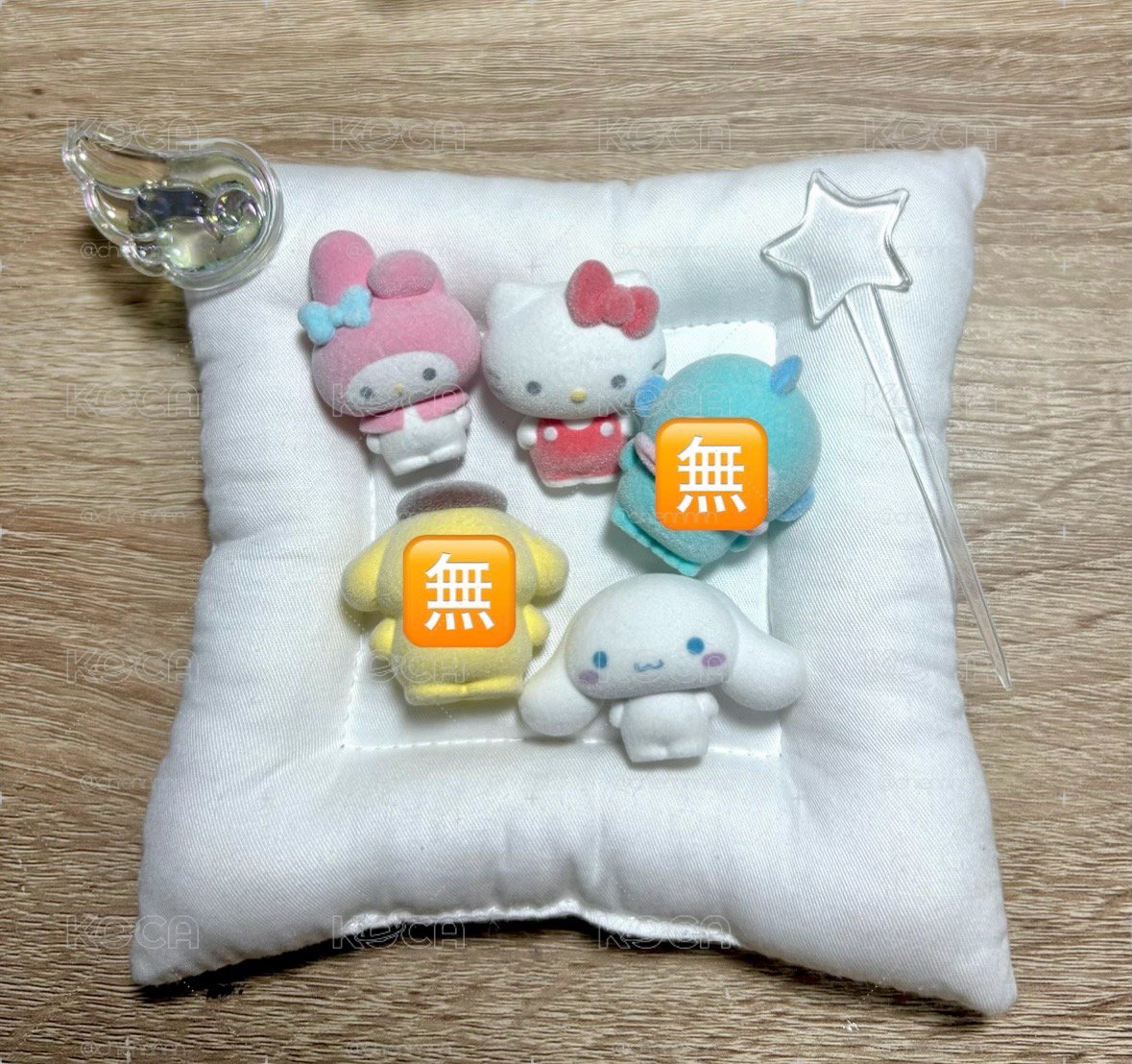 植絨扭蛋小公仔（kitty 美樂蒂 大耳狗）