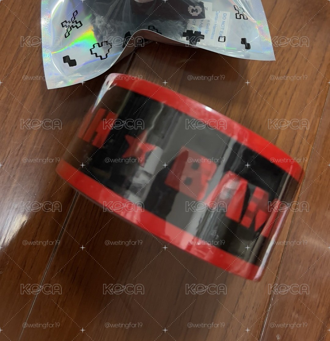🏋️演唱會的紅黑搭配？你需要逼逼逼咖喱狗禁止進入⛔️封箱膠帶！