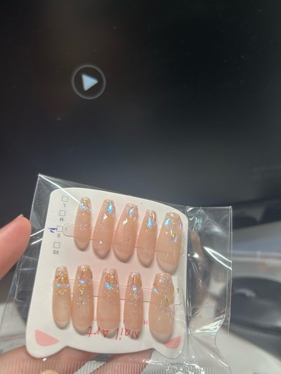 穿戴甲