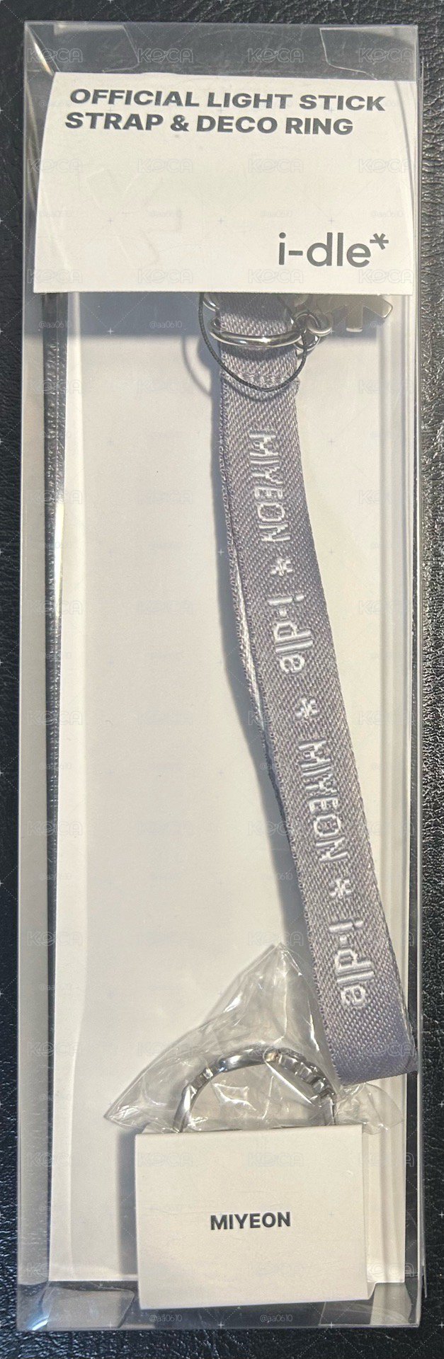 i-dle周邊