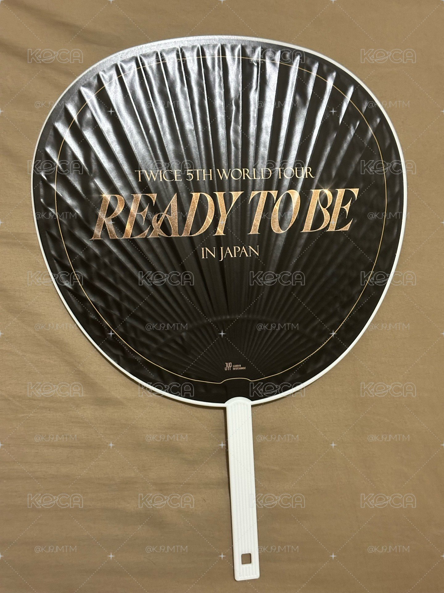 TWICE MOMO 2023 5th World Tour “READY TO BE” 扇子 movely 