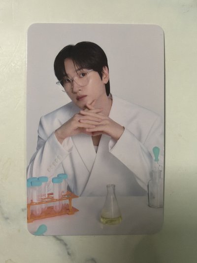 康是美 白衣D&E