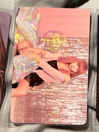 莎 魅尚宣代言卡