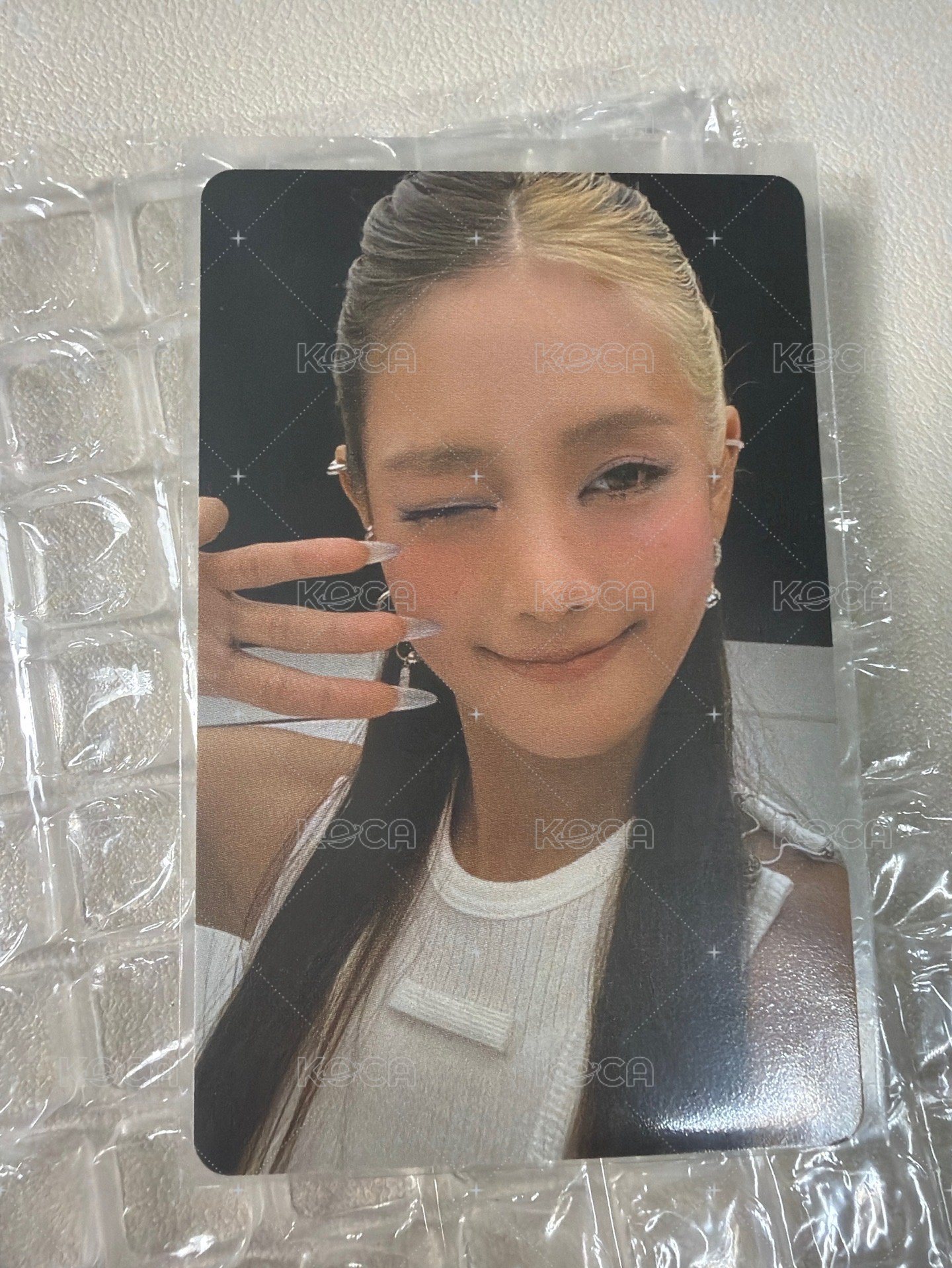 妮