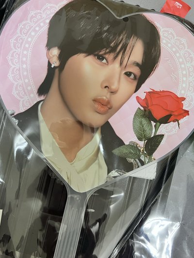 NCT WISH RIKU 前田陸 兩週年王子扇