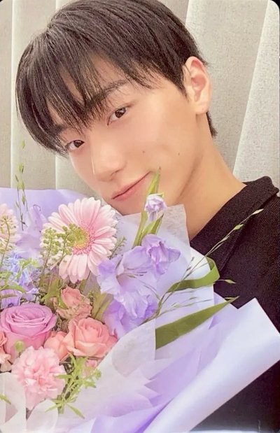 🪜ATEEZ GH5 TOKTOQ DIGIPACK 特典卡 Bouquet ver.💐San
