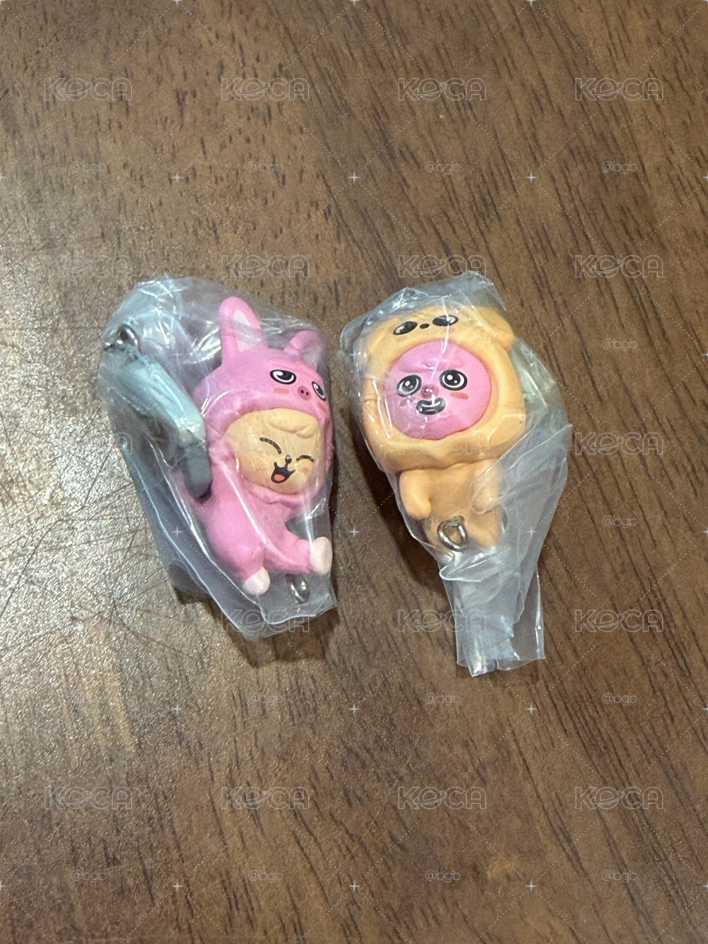SKZOO 玩具世界扭蛋 豬兔+帕皮M