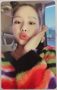 NINETEEN 專輯卡 