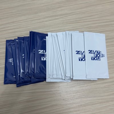日巡未拆卡包 拍立得