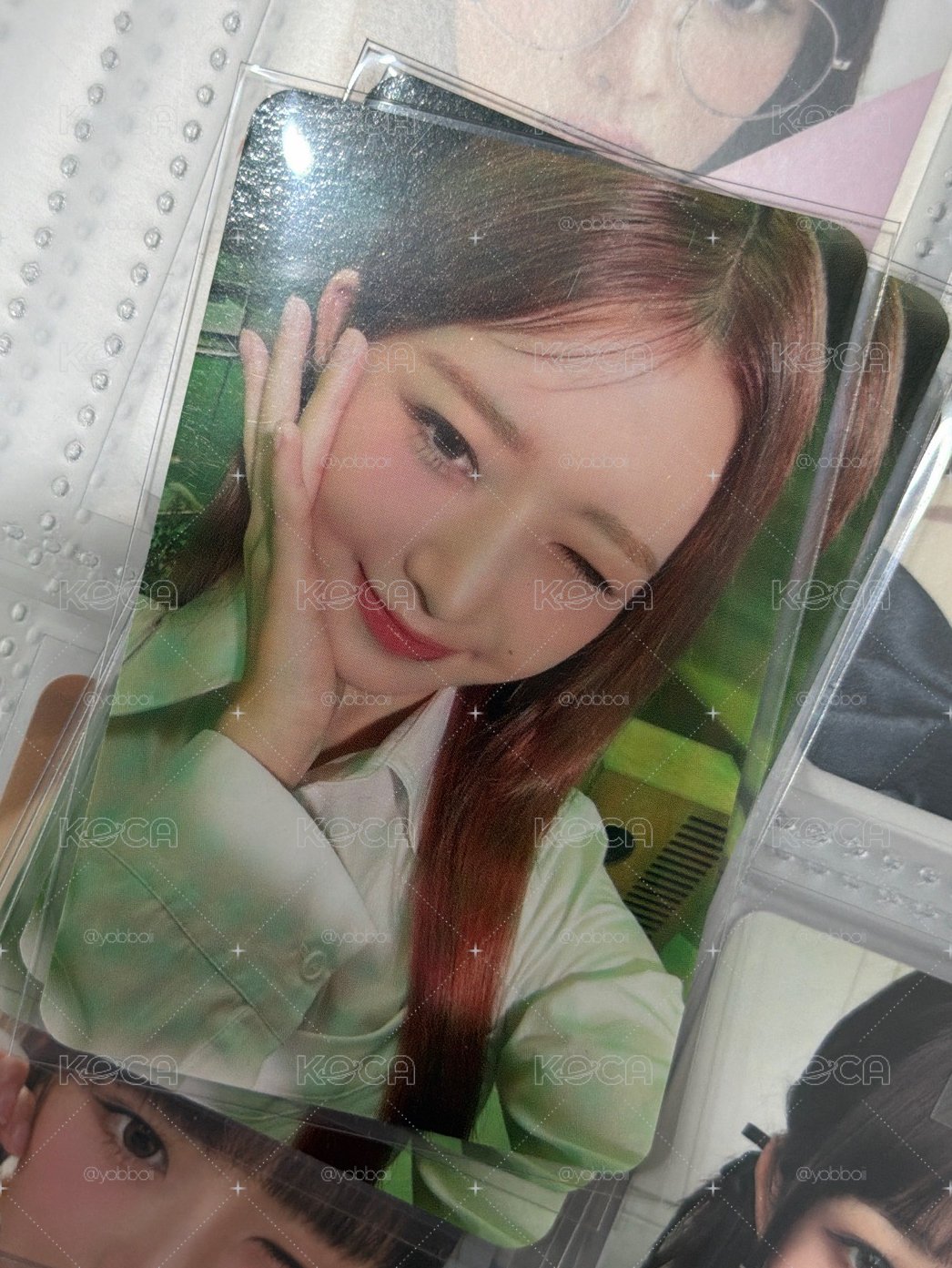 捧臉怜