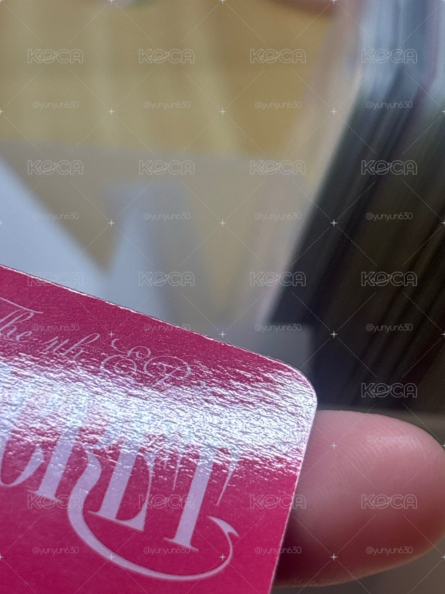 員專卡 實體較亮 損