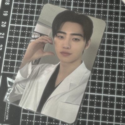成訓迷八專卡