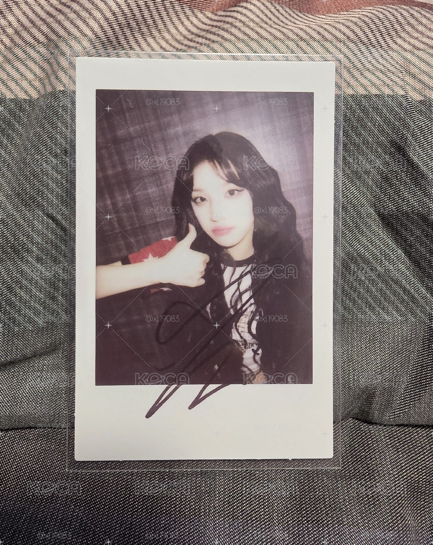 i-dle YUQI拍立得