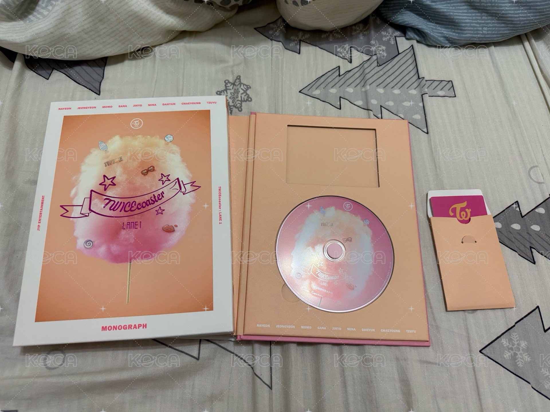 CD、小卡都在