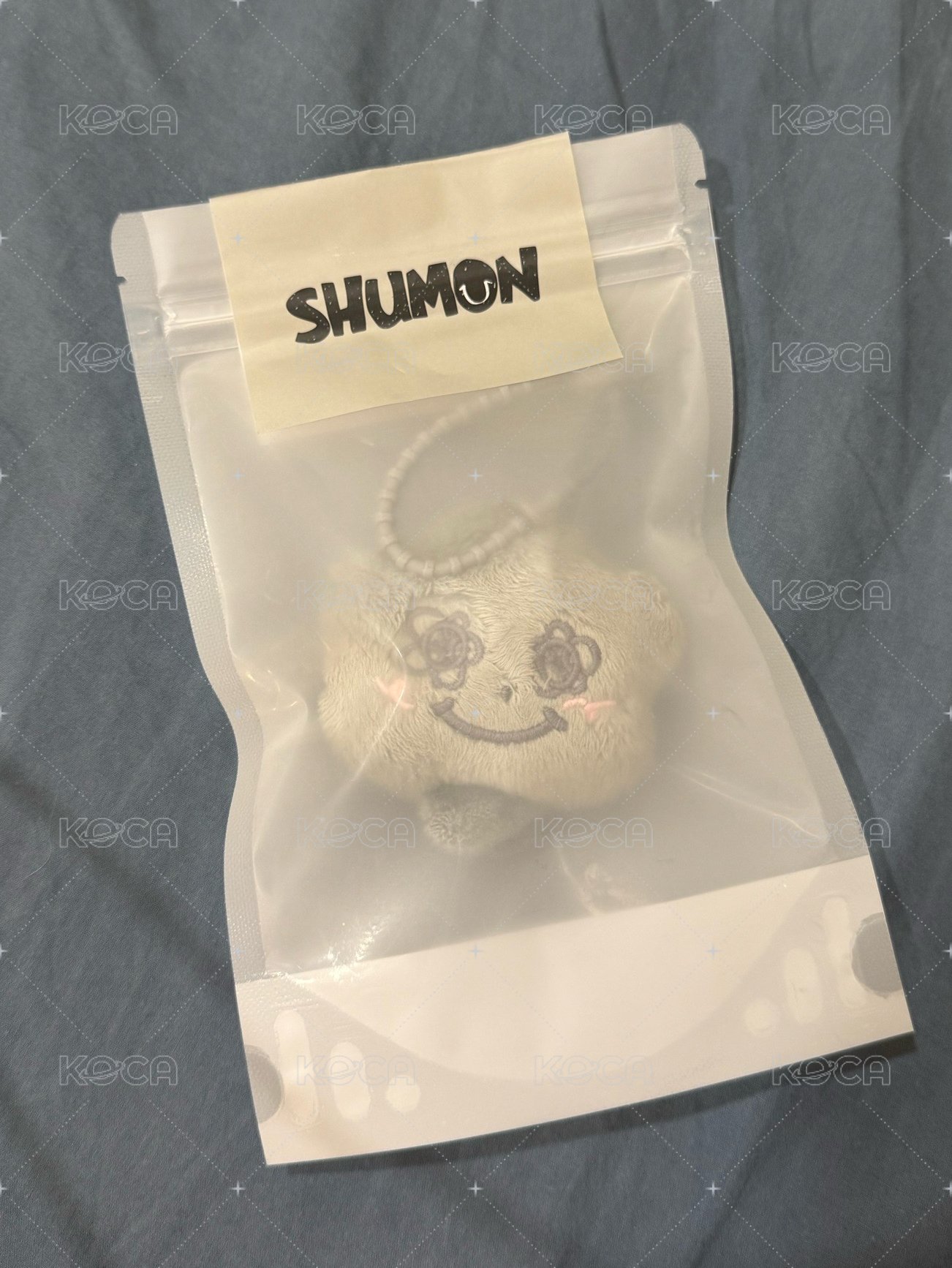 灰色