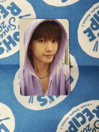 LAY  B