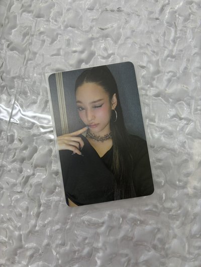 FAMOUS yeti 1.0 簽售卡 