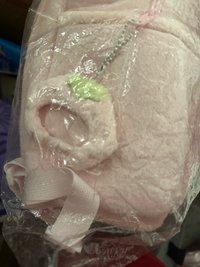 怜全新未拆草莓包