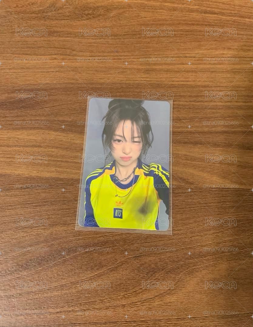 黃衣卡冊賢