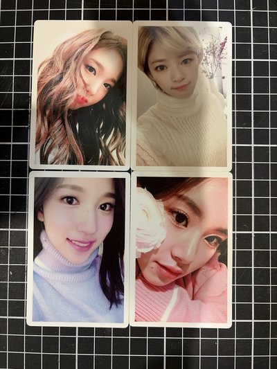特一 專輯卡 預售禮ver.A Nayeon Jeongyeon Mina Chaeyoung