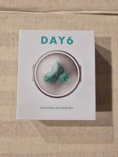 DAY6 三代手燈