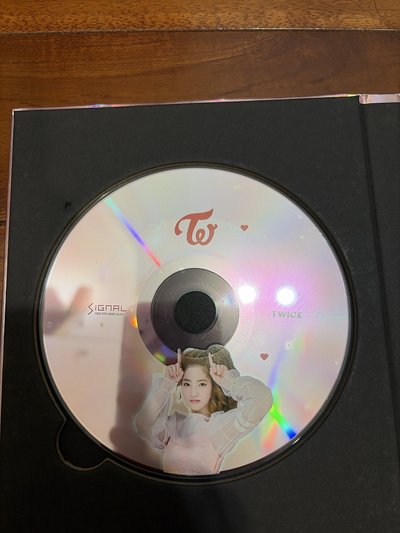 Twice 迷四 專輯 B版 粉紅