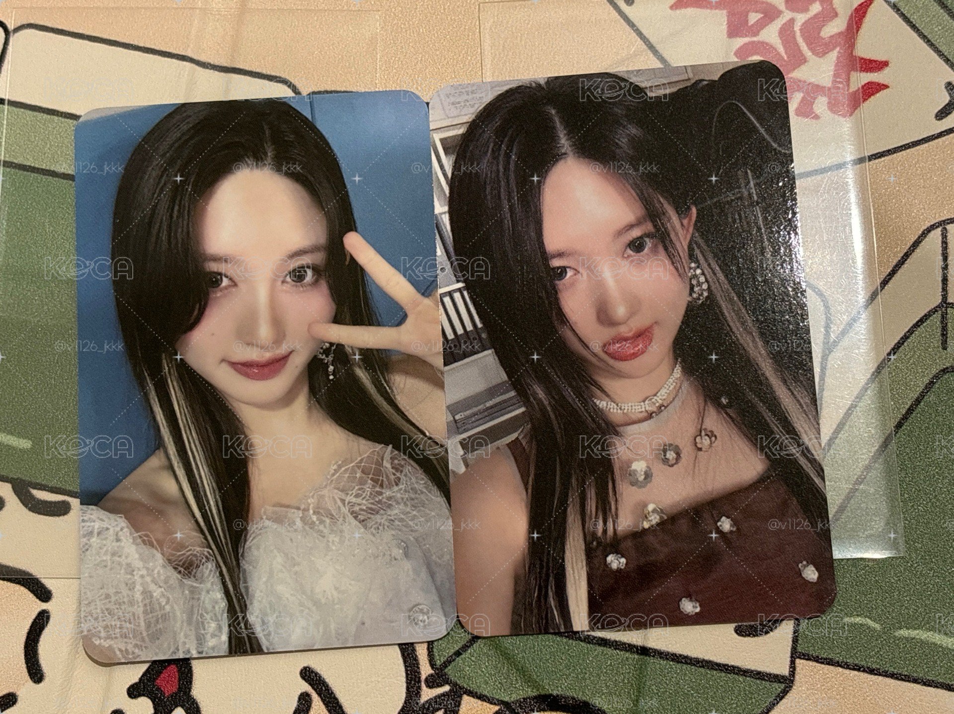 比耶+吐舌秋